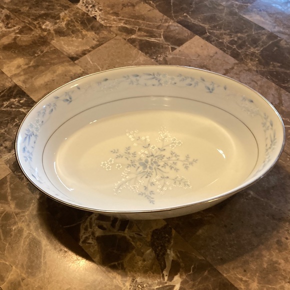 Noritake Vintage Contemporary Fine China Oval Serving Bowl - Picture 2 of 6
